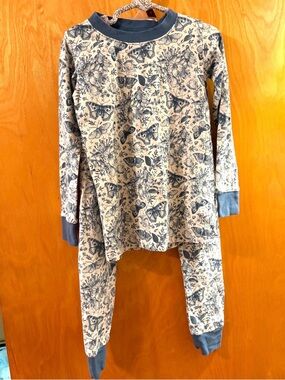 Kids Blue Floral & Butterfly Pajama Set boutique brand stretch cotton size 7